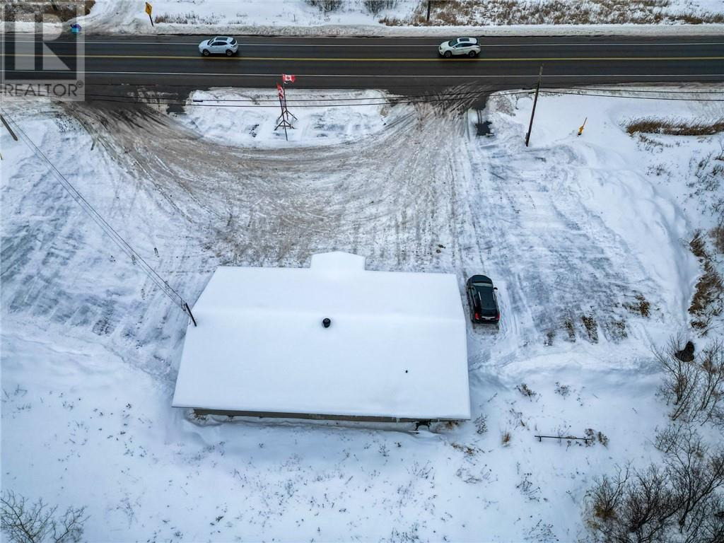 1014 Highway  17, Greater Sudbury — photo 8