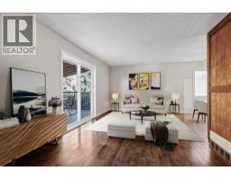Living room - 3216 15 Street Nw, Calgary, AB T2L0K1 Photo 7