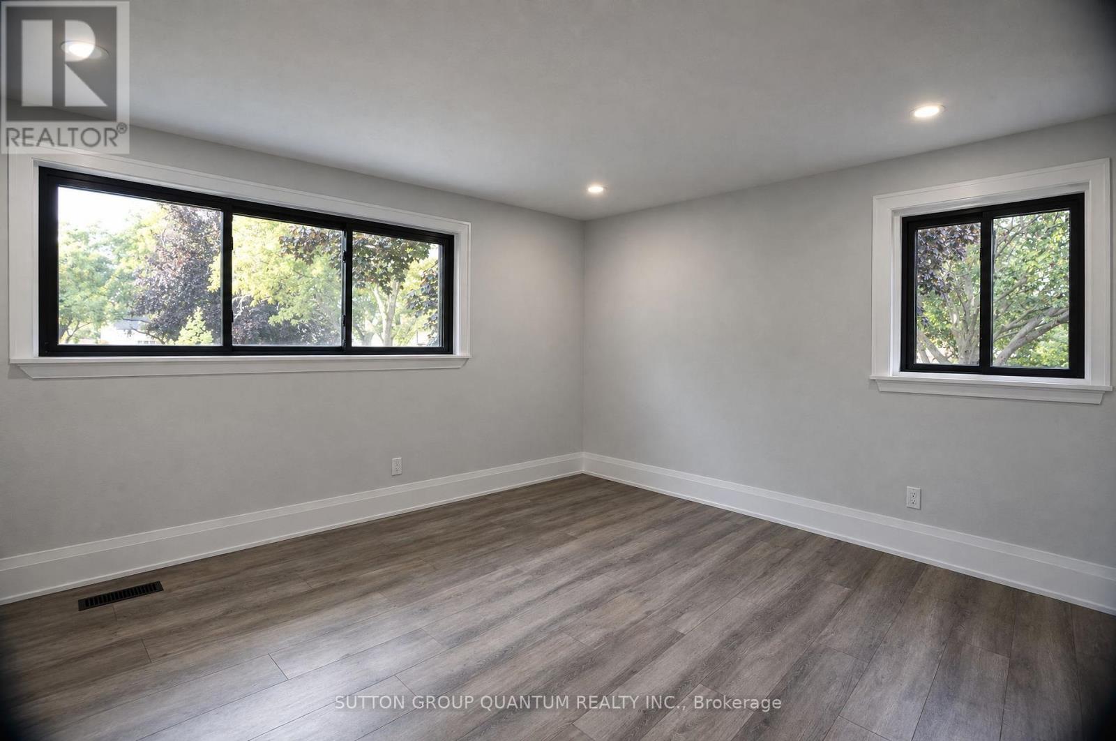 1237 SYCAMORE DRIVE - 18