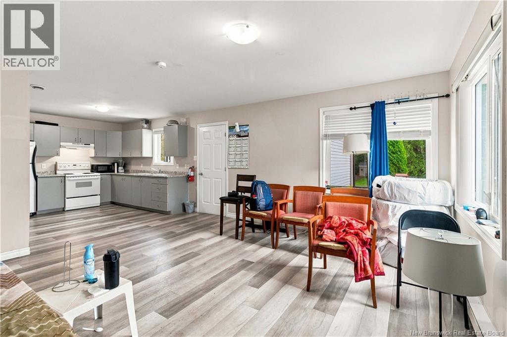 36 Lorette Street - 6