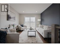 44 Postma Crescent, North Middlesex, ON N0M1A0 Photo 11