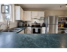2pc Bathroom - 32, 6103 Madigan Drive Ne, Calgary, AB T2A5X9 Photo 10