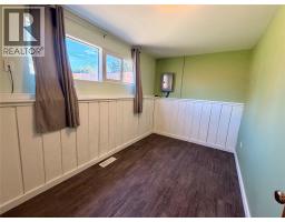1916 93 Avenue, Dawson Creek, BC V1G1E8 Photo 17