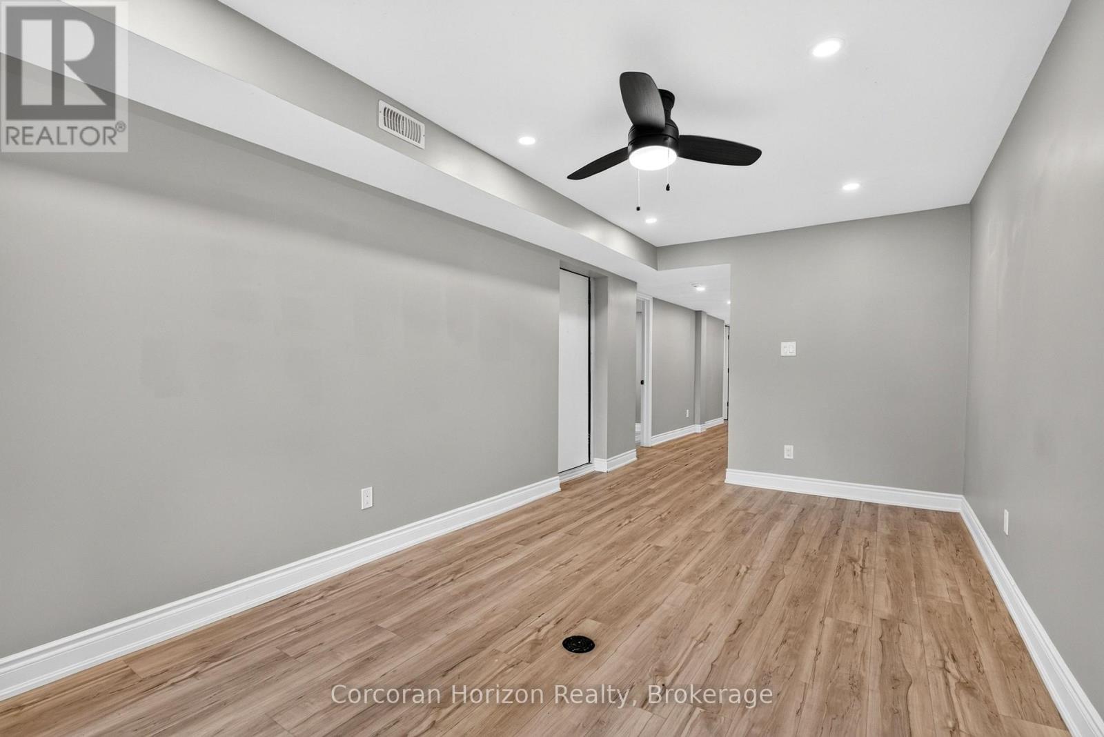 592 ABERDEEN AVENUE - 33