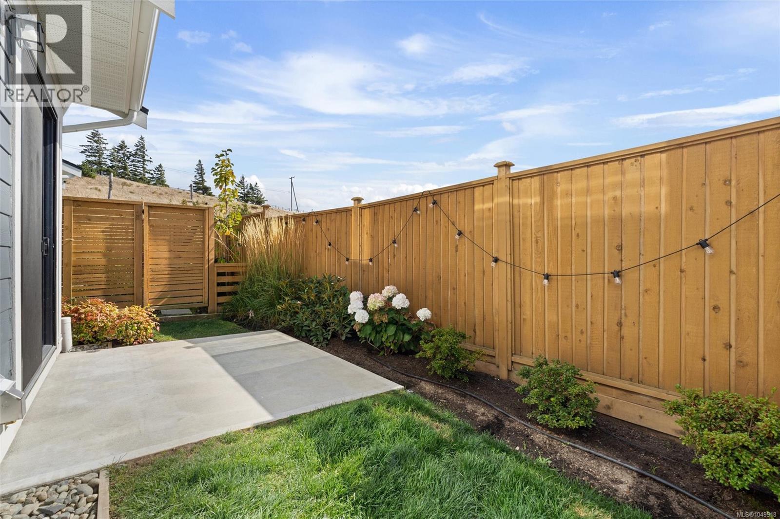 #60 255 Caspian Dr - Image 34