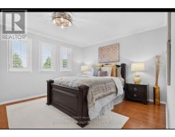 1642 Pepperwood Gate, Pickering, ON L1X2K1 Photo 12