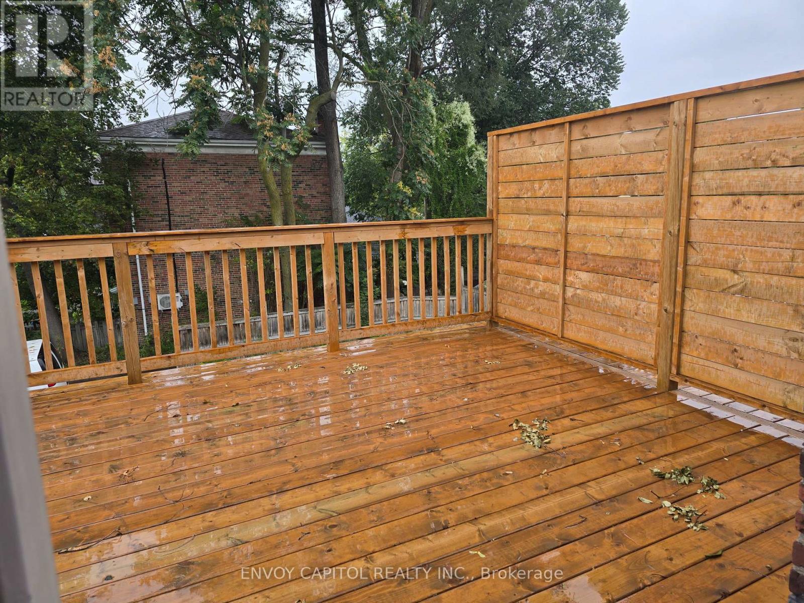 1352 UPPER - 1354 QUEEN STREET E, Toronto (South Riverdale) — photo 2