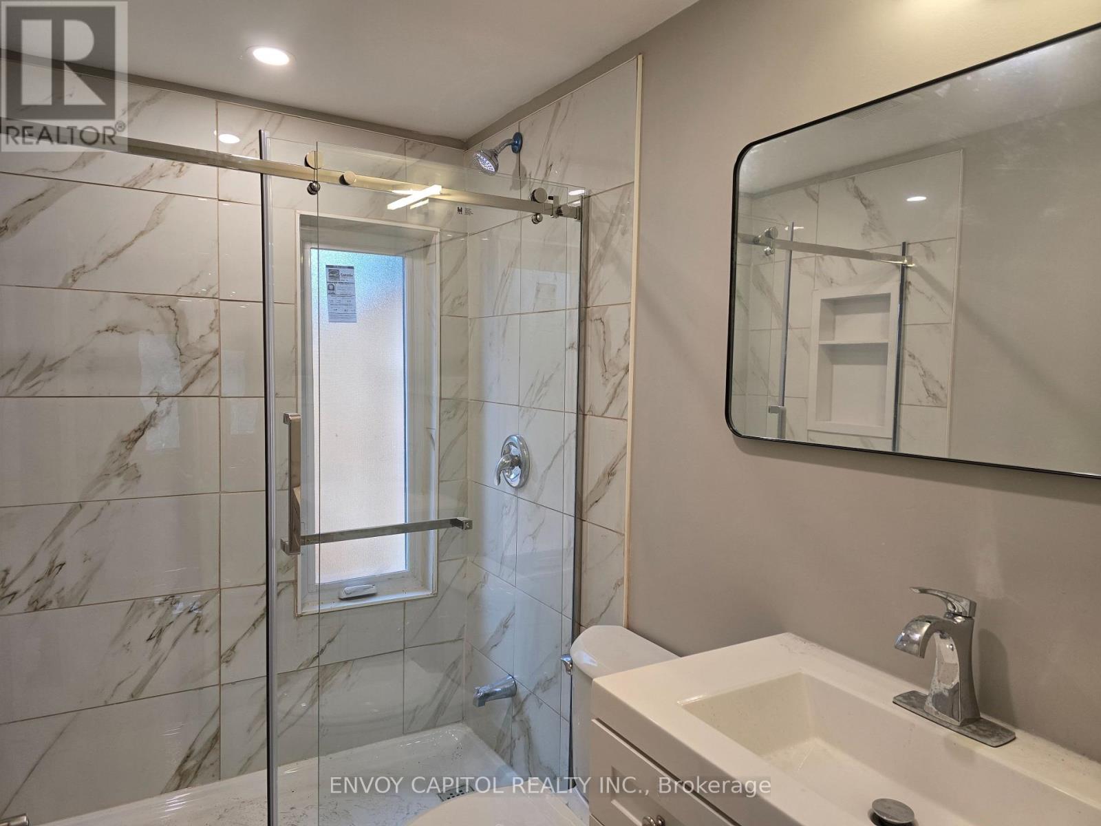 1352 UPPER - 1354 QUEEN STREET E, Toronto (South Riverdale) — photo 4