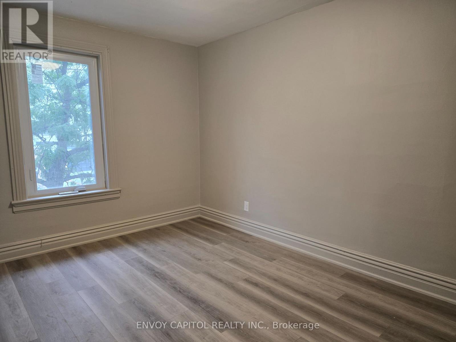1352 UPPER - 1354 QUEEN STREET E, Toronto (South Riverdale) — photo 7