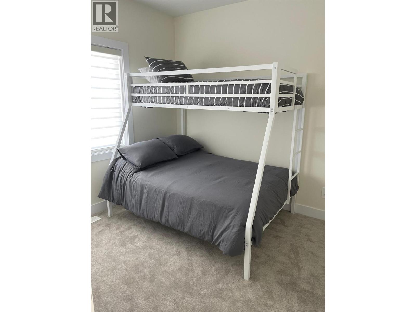 #1 1354 Rutland Road N - 5
