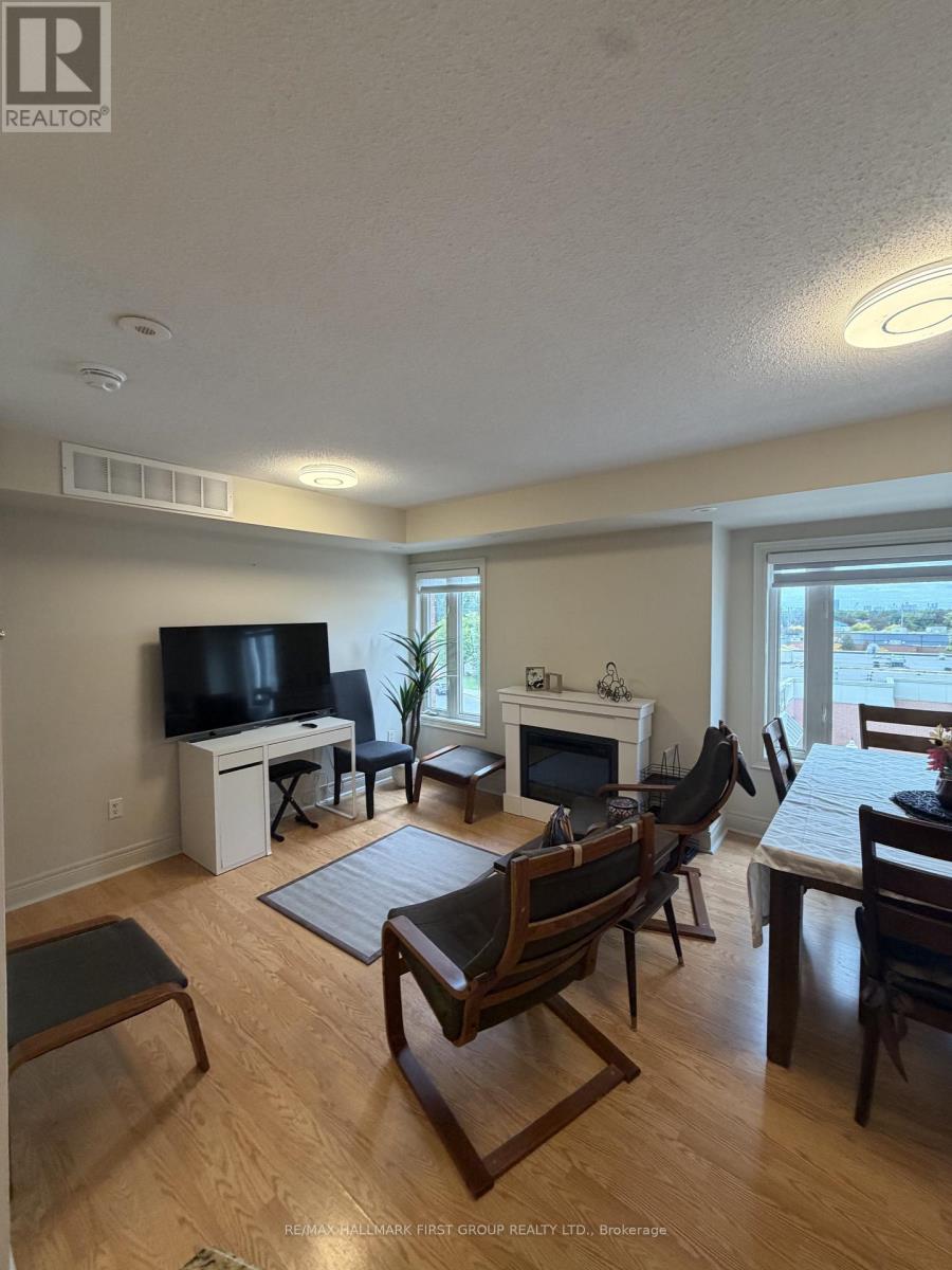 280 - 306 JOHN STREET, Markham (Aileen-Willowbrook) — photo 9