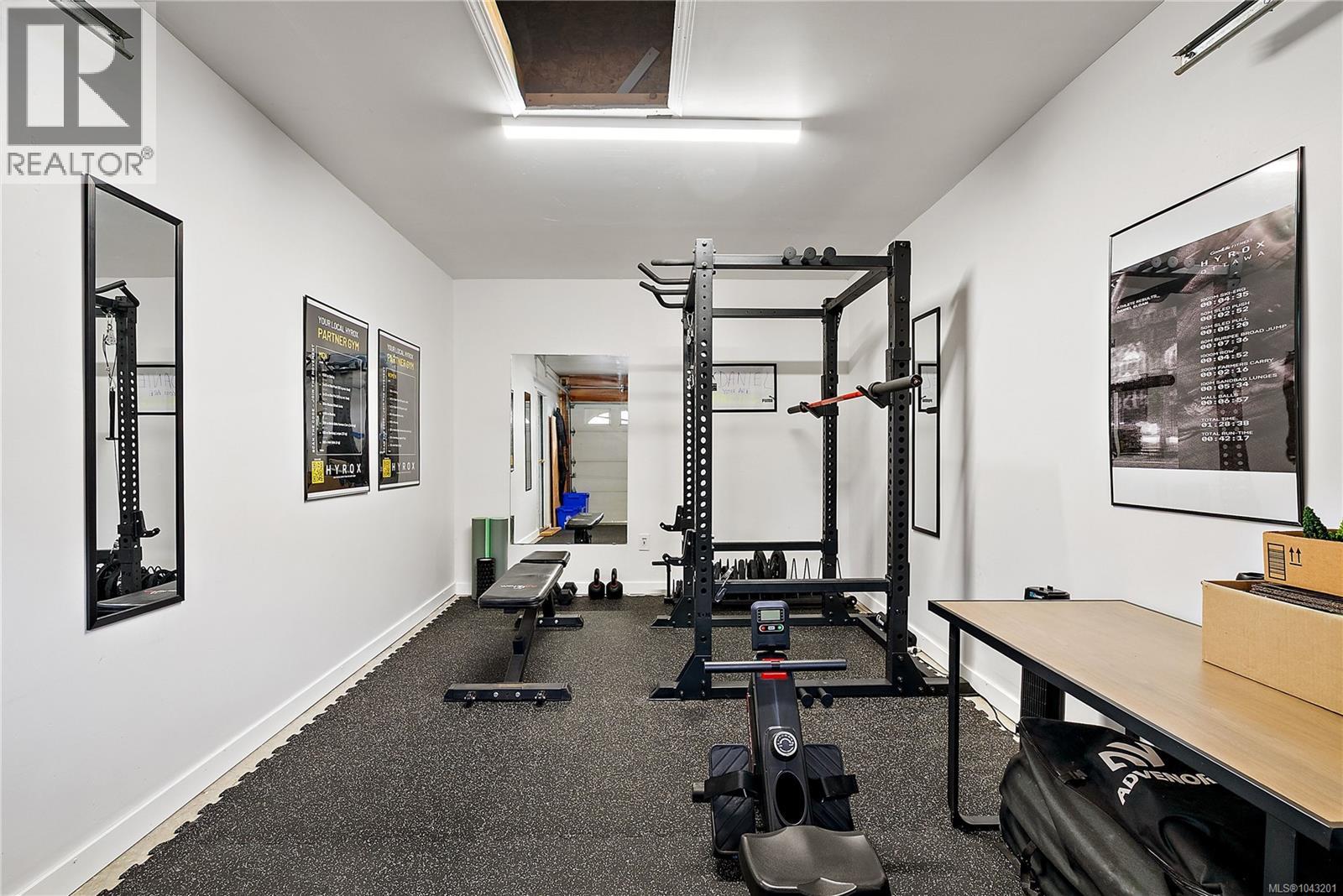#8 2871 Peatt Rd - 20