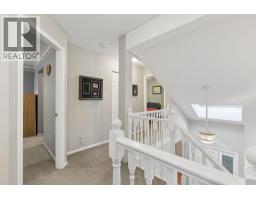2102 Kirkstone Place, North Vancouver, BC V7J3R1 Photo 17