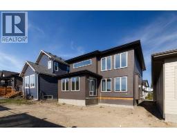 141 Creekstone Hill Sw, Calgary, AB T2X5G6 Photo 41