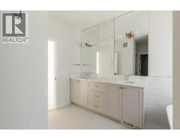 141 Creekstone Hill Sw, Calgary, AB T2X5G6 Photo 37