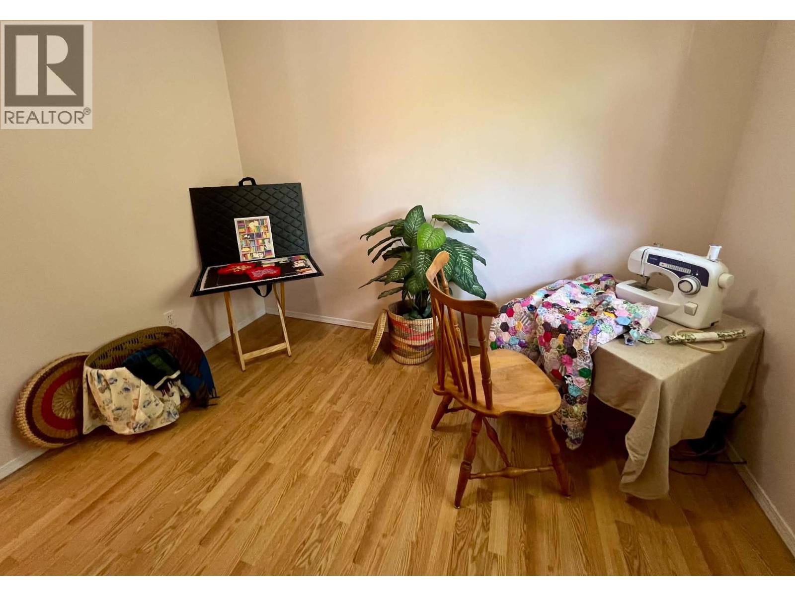 410 6th Avenue - Image 18