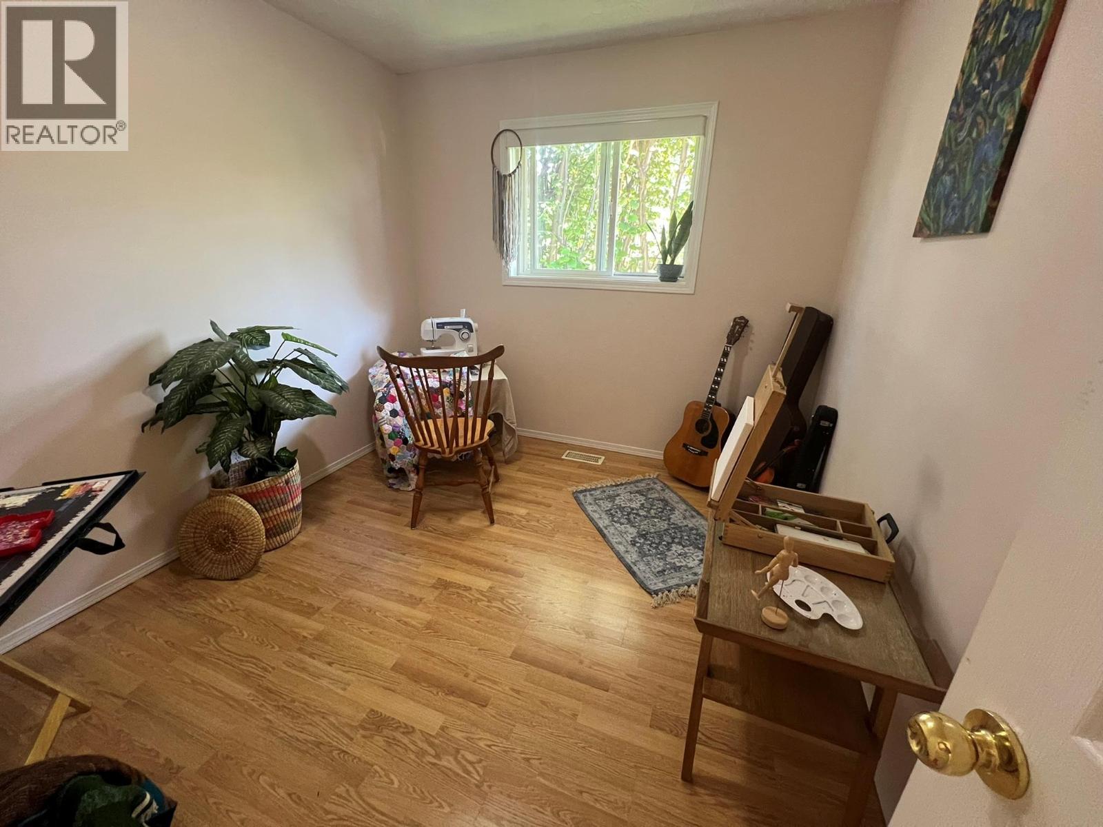 410 6th Avenue - Image 17