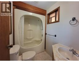 230 12th Avenue, Keremeos, BC V0X1N3 Photo 35