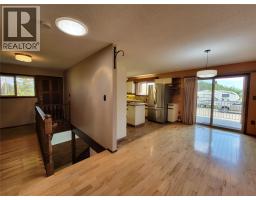 230 12th Avenue, Keremeos, BC V0X1N3 Photo 29