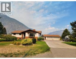 230 12th Avenue, Keremeos, BC V0X1N3 Photo 60