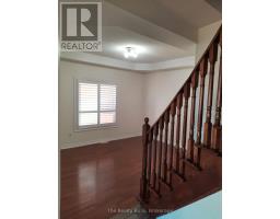 21 Arctic Fox Crescent, Brampton, ON L6R0J3 Photo 12