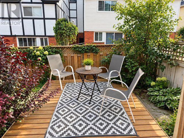 135 URAL CIRCLE, Brampton (Sandringham-Wellington) — photo 4