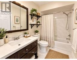135 Ural Circle, Brampton, ON L6R1J6 Photo 12
