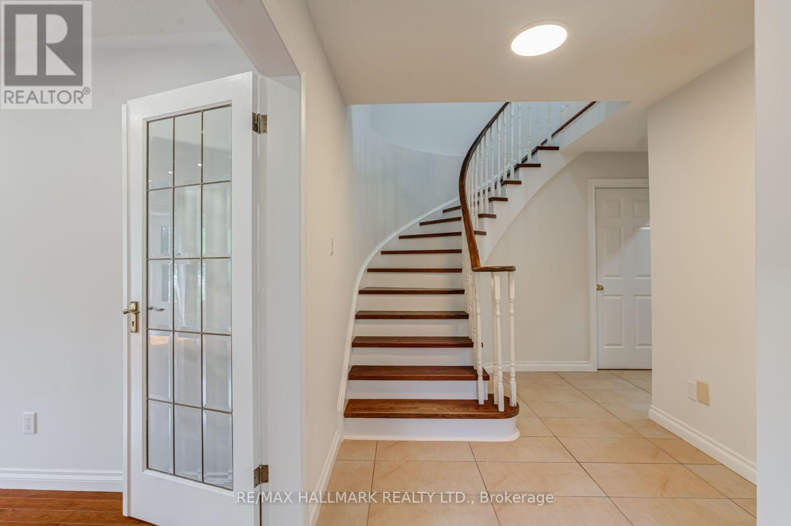5031 NORTHERN LIGHTS CIRCLE, Mississauga (Hurontario) — photo 3