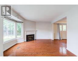 5031 Northern Lights Circle, Mississauga, ON L5R2P7 Photo 13