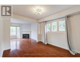 5031 Northern Lights Circle, Mississauga, ON L5R2P7 Photo 9