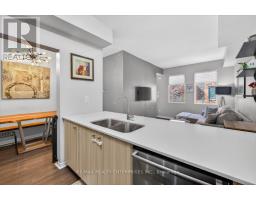 21 - 871 Wilson Avenue, Toronto, ON M3K1E6 Photo 10