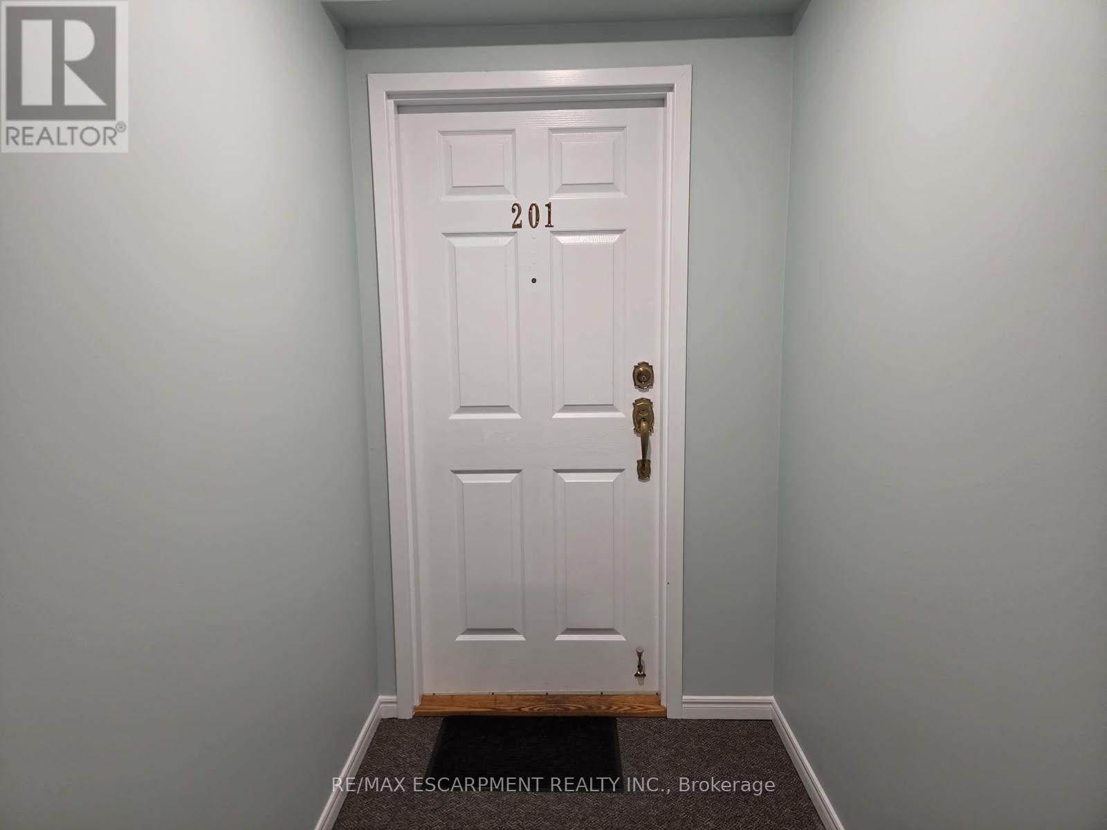 201 - 240 QUIGLEY ROAD, Hamilton (Stoney Creek) — photo 9