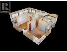 5374 Larch Ave, Powell River, BC V8A4M5 Photo 37