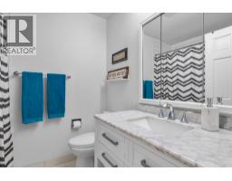12 Glenwood Court, Cochrane, AB T4C1H4 Photo 12