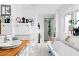 12 Glenwood Court, Cochrane, AB T4C1H4 Photo 14