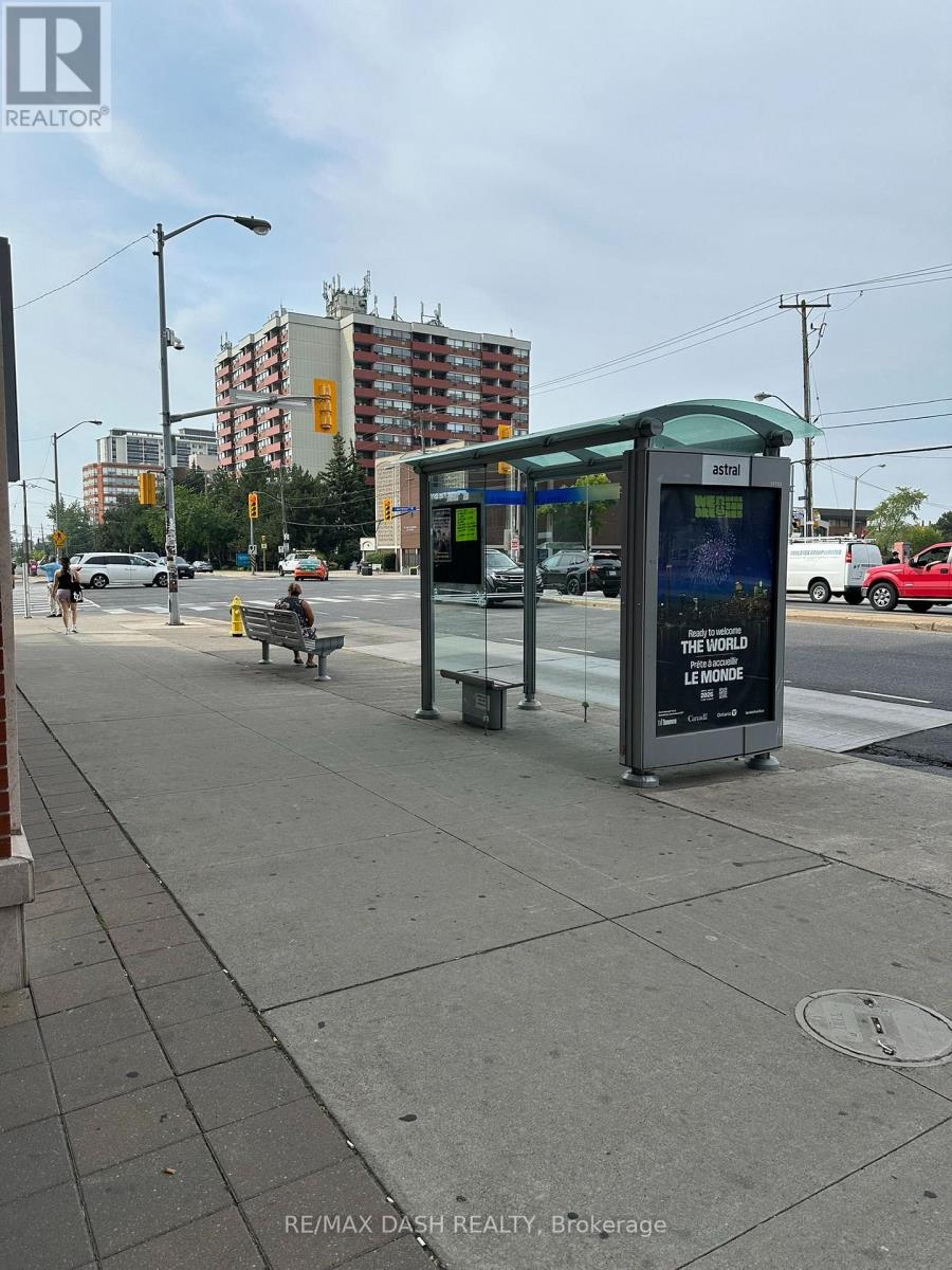 UNIT B - 3065 DUFFERIN ST STREET