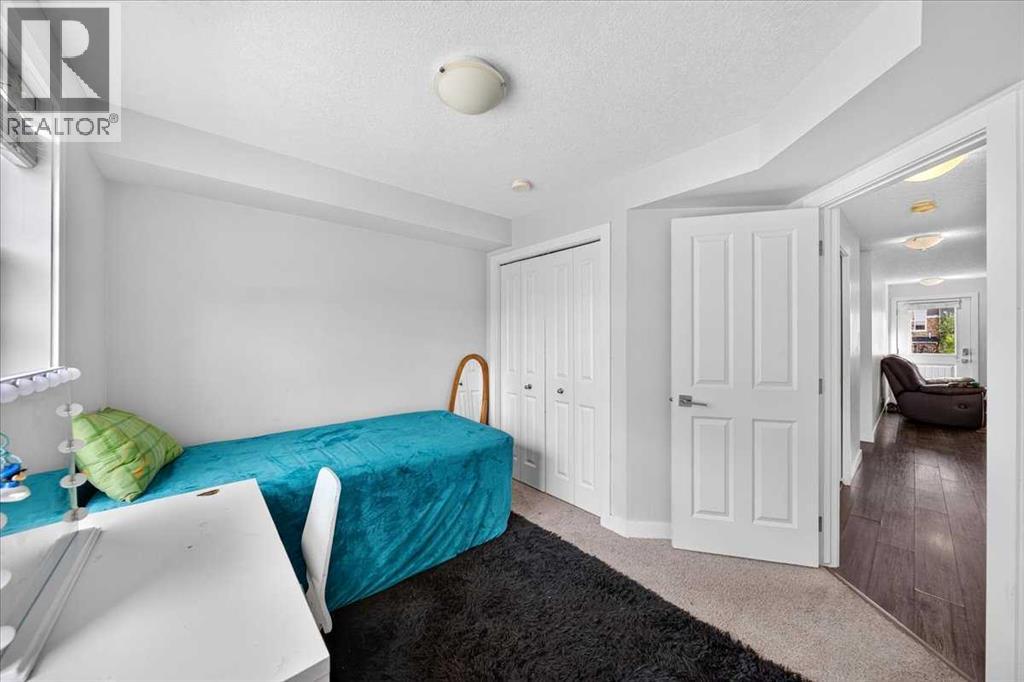 171 Evanscrest Gardens NW - photo 22