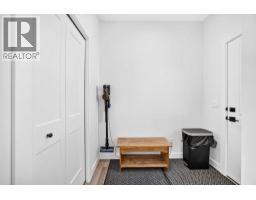 Family room - 35 Silverton Glen Green Sw, Calgary, AB T2X5B7 Photo 16