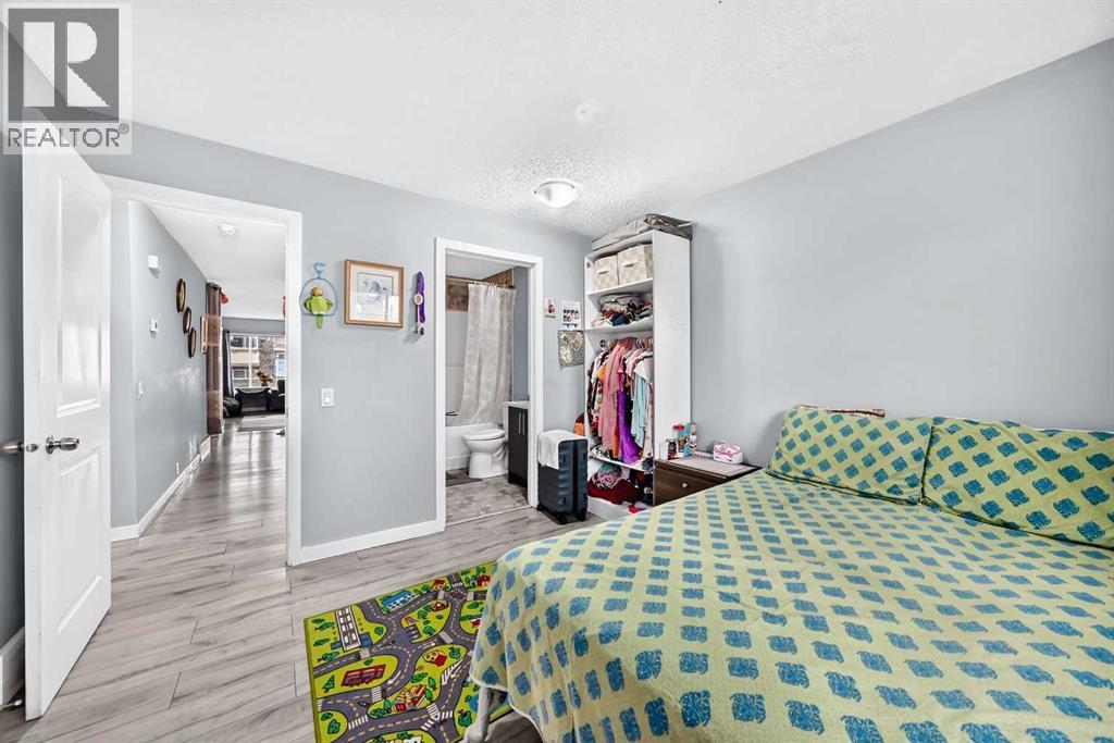 40 FALDALE Close NE - 13