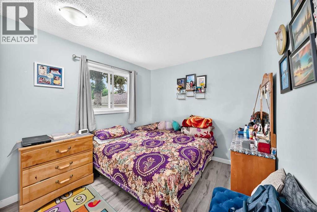 40 FALDALE Close NE - 15