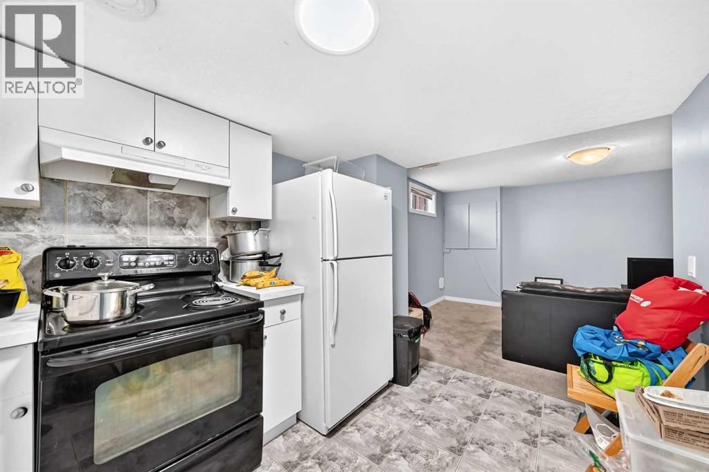 40 FALDALE Close NE - 21