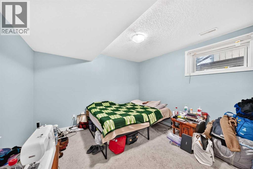 40 FALDALE Close NE - 25