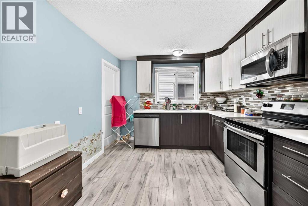 40 FALDALE Close NE - 4