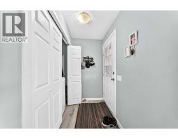 40 FALDALE Close NE - photo 2