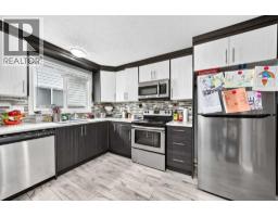 40 FALDALE Close NE - photo 3
