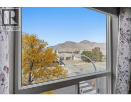683 Victoria Street Unit# 303, Kamloops, BC V2C2B3 Photo 16