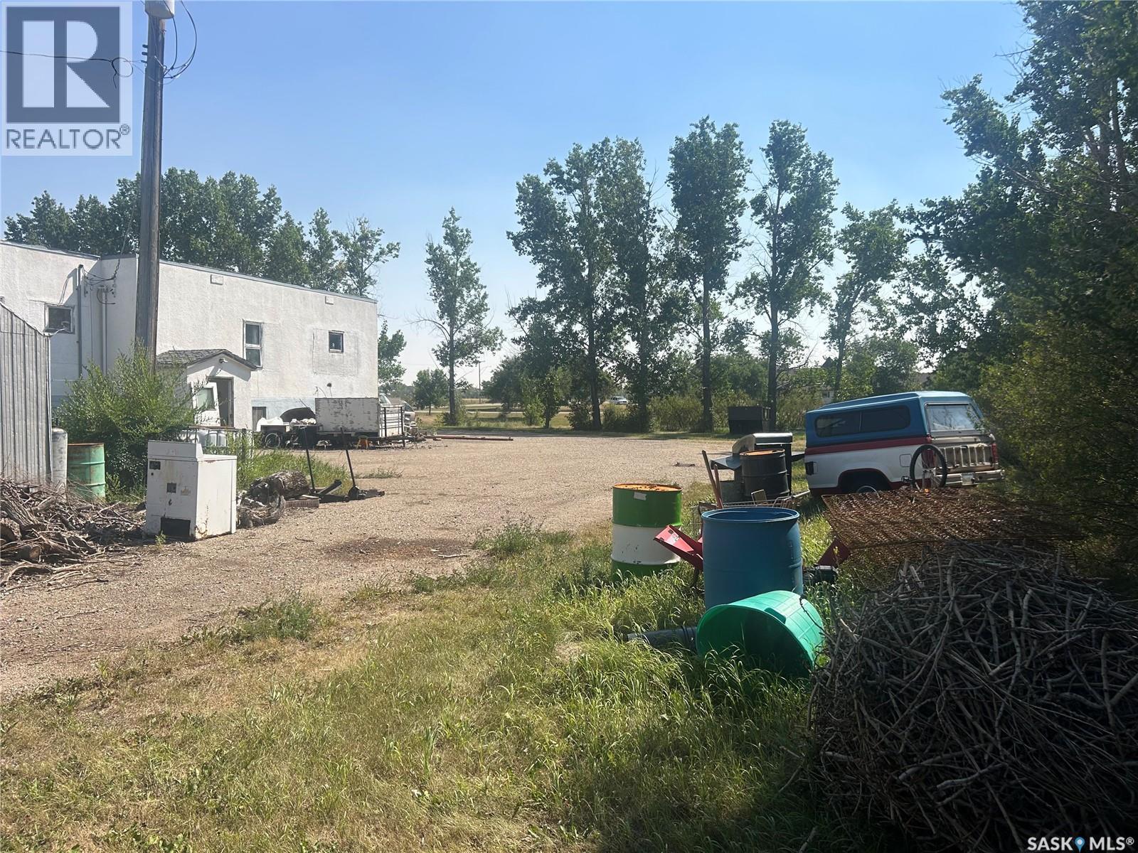 300 2nd STREET W, Bengough — photo 3