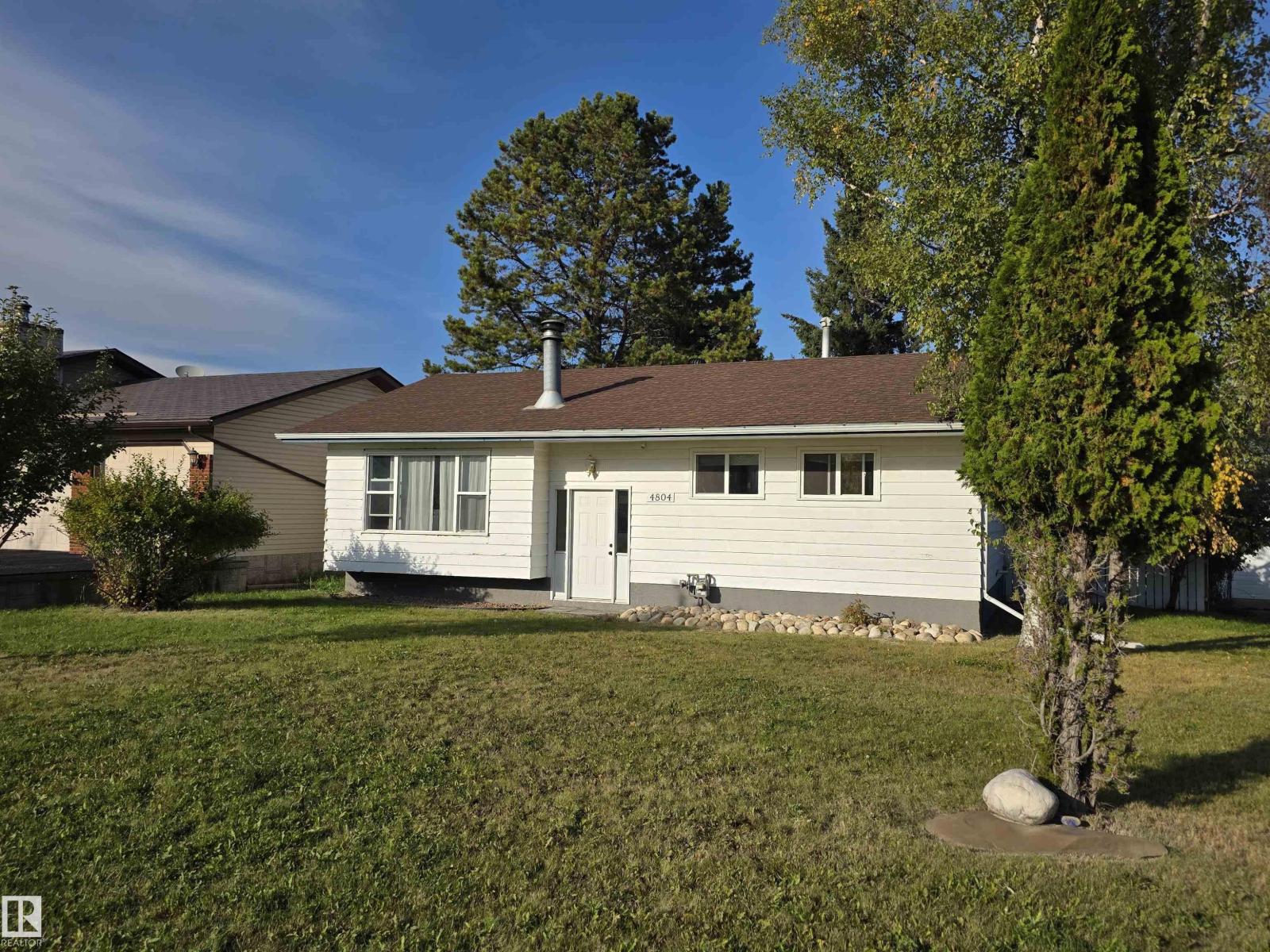 4804 55 AV, Drayton Valley