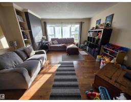 Bedroom 2 - 4804 55 Av, Drayton Valley, AB T7A1B5 Photo 6