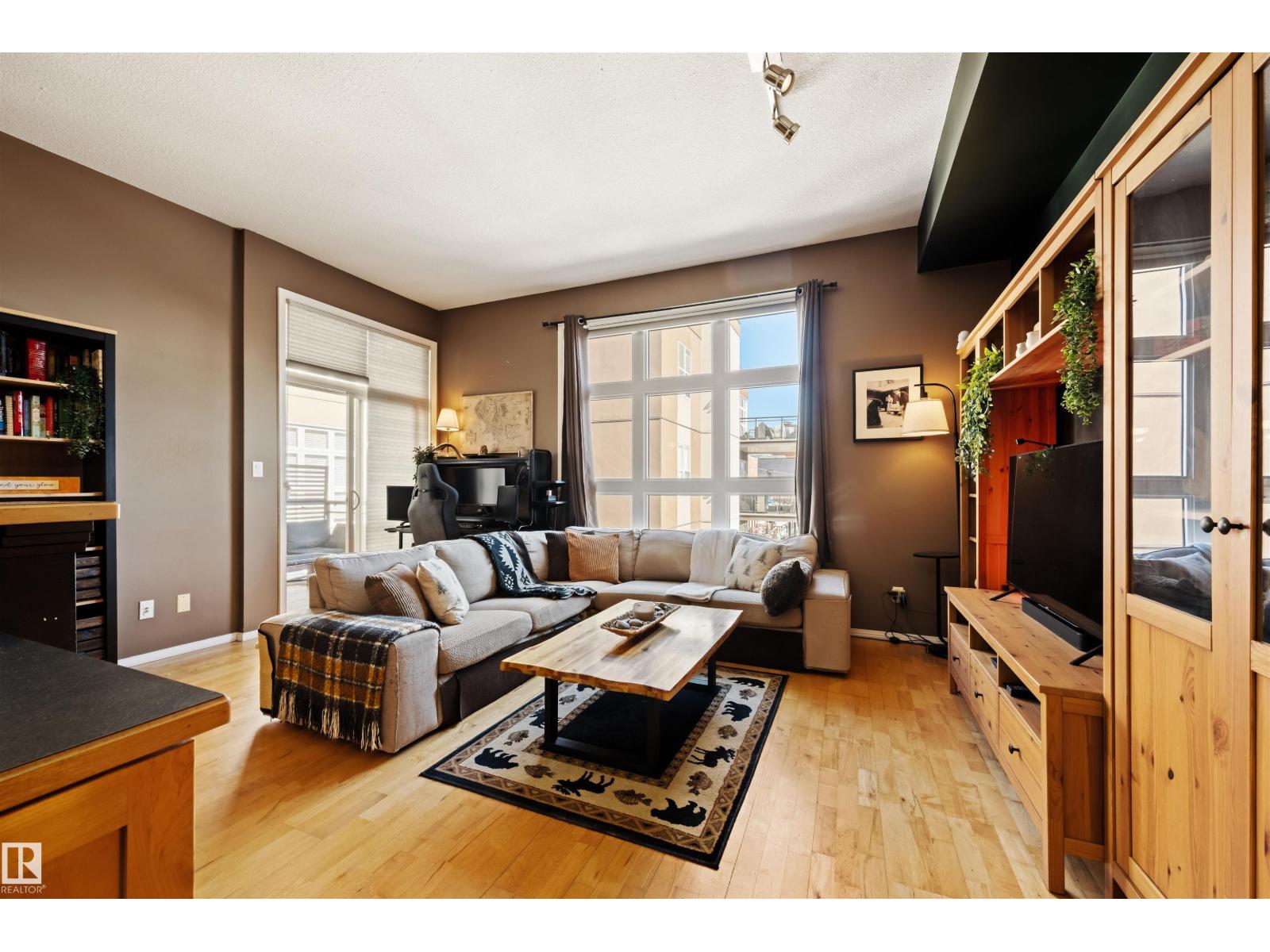 #324 10407 122 ST NW - Image 20